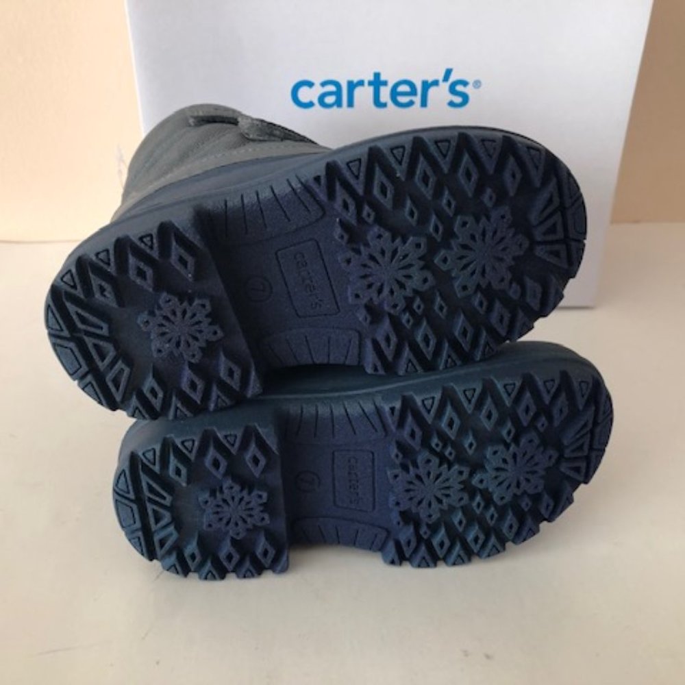 CARTERS Deltha Lug Sole Boot. Waterproof snow boot for boy or girl. Size: 7, 9 - Picture 11 of 11